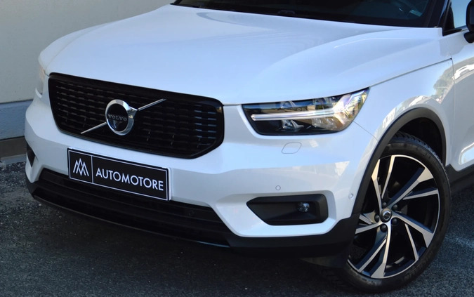 Volvo XC 40 cena 124900 przebieg: 87000, rok produkcji 2018 z Szadek małe 704
